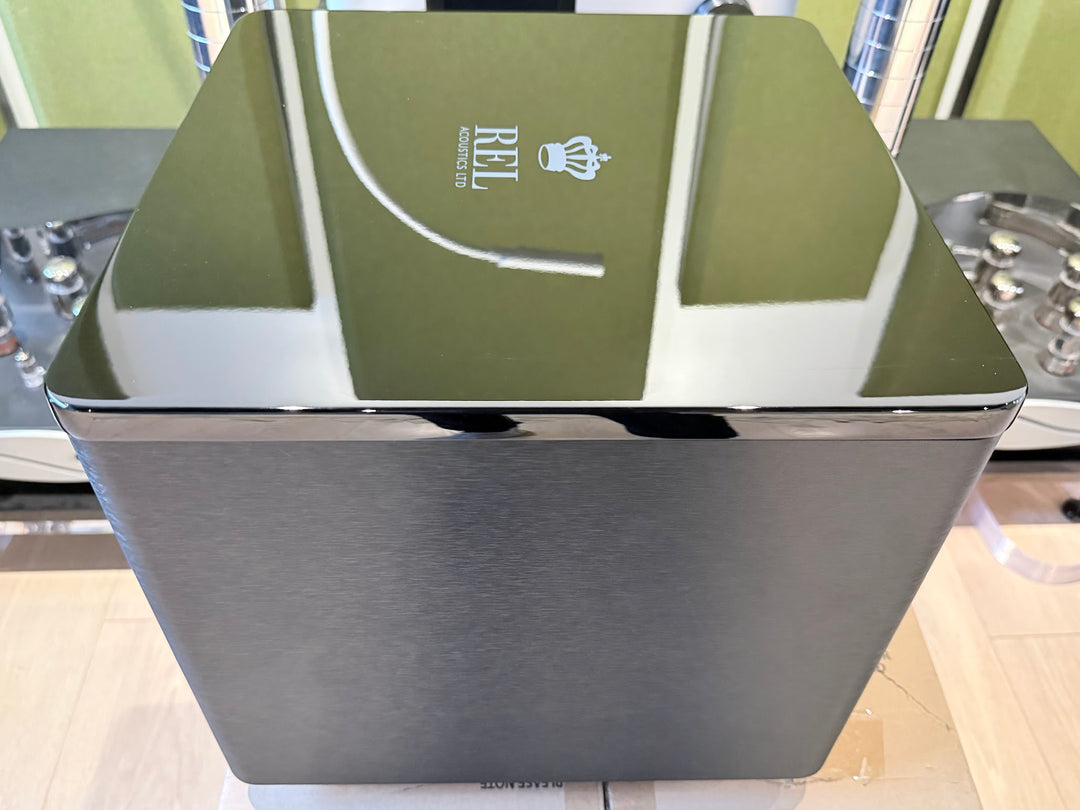 REL Acoustics HT/1003 MKII Subwoofer in Gloss Black w Box EXCELLENT