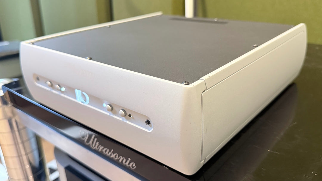 Audio Alchemy DPA-1 Stereo Digital Power Amplifier in Silver w Box EXCELLENT