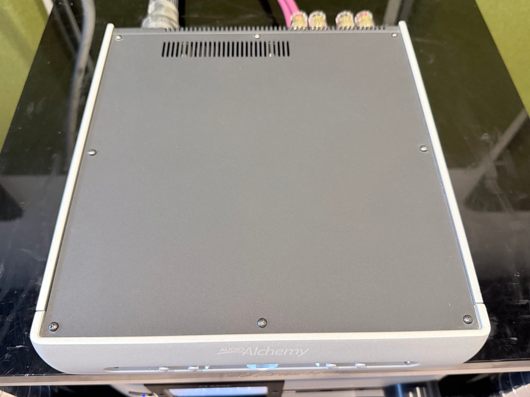 Audio Alchemy DPA-1 Stereo Digital Power Amplifier in Silver w Box EXCELLENT