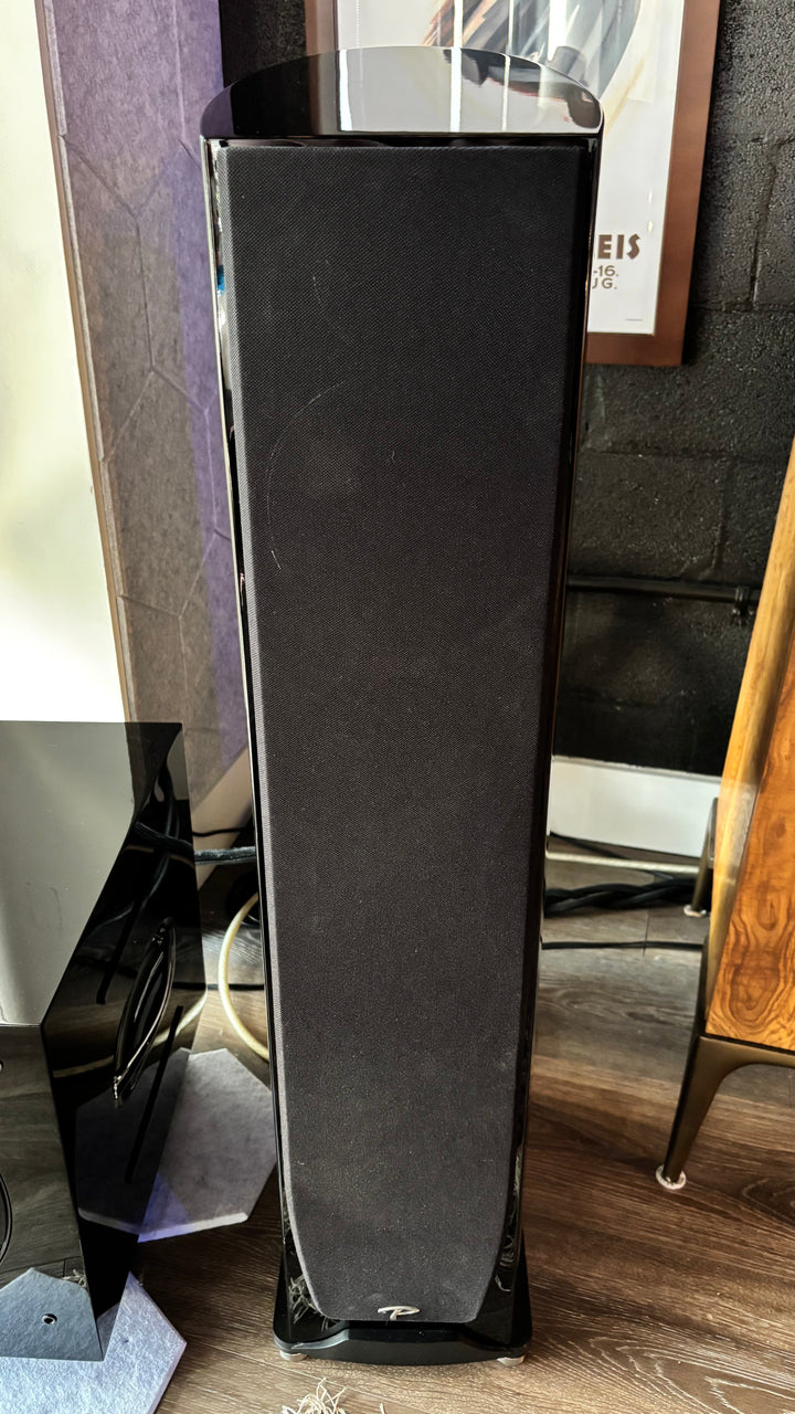Paradigm Persona 3F Full Range Speakers in Gloss Black EXCELLENT
