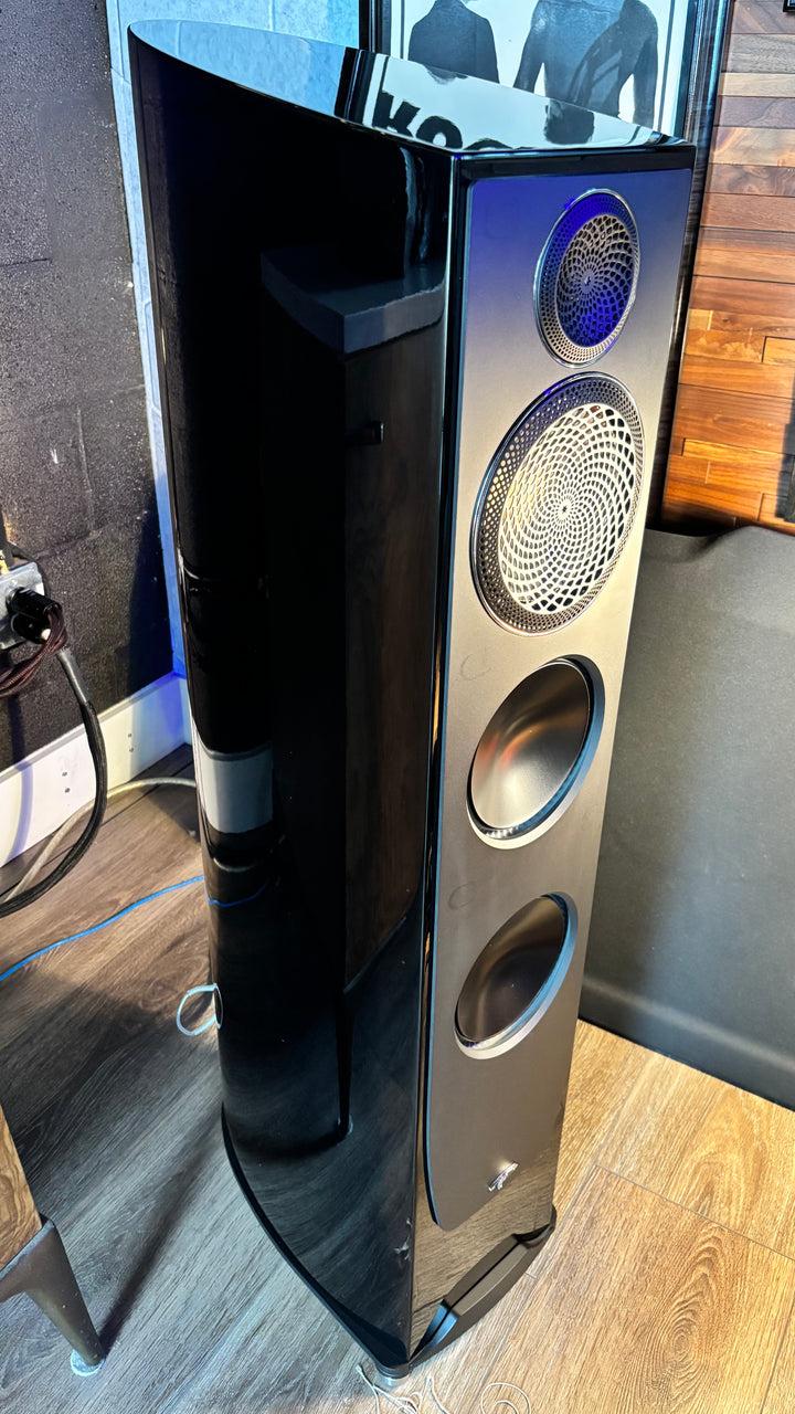 Paradigm Persona 3F Full Range Speakers in Gloss Black EXCELLENT