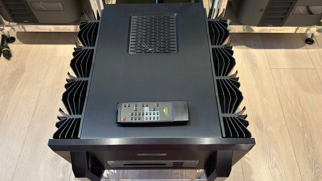 Genesis Stealth B-200 Integrated Power Amplifier in Black EXCELLENT