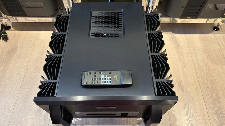 Genesis Stealth B-200 Integrated Power Amplifier in Black EXCELLENT