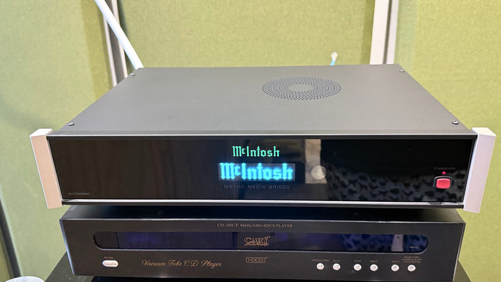 McIntosh MB100 Media Streamer and Digital Hub w Remote & Box EXCELLENT