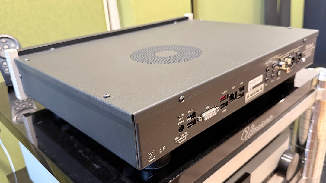 McIntosh MB100 Media Streamer and Digital Hub w Remote & Box EXCELLENT