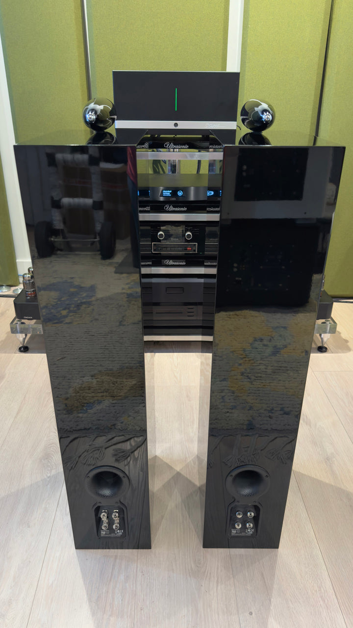 B&W Bowers & Wilkins 702 S2 Full Range Speakers Gloss Black EXCELLENT