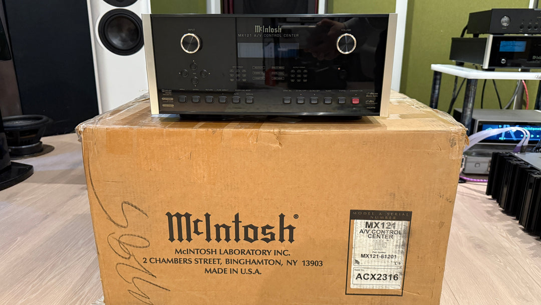 McIntosh MX121 A-V Control Center Processor for Home Theater EXCELLENT