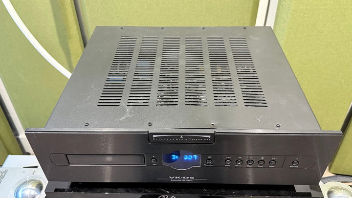 Balanced Audio Technology VK-D5 6 Tube CD Player in Black VERY GOOD