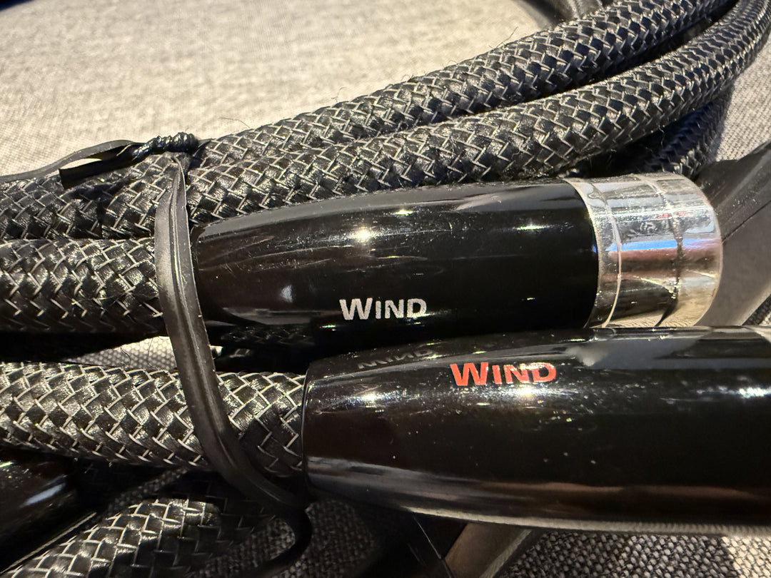 Audioquest Wind XLR 2.5M Interconnect Cables EXCELLENT – 3mA Audioquest Wind XLR 2.5M Interconnect Cables EXCELLENT – 3mA