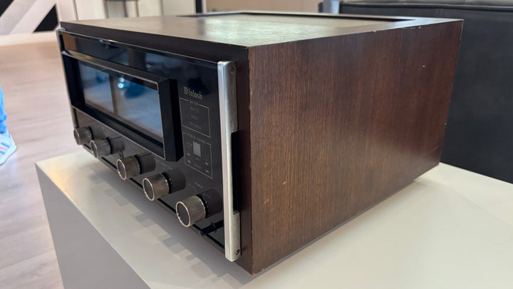 McIntosh MC2255 2-Channel Solid State Stereo Power Amplifier EXCELLENT