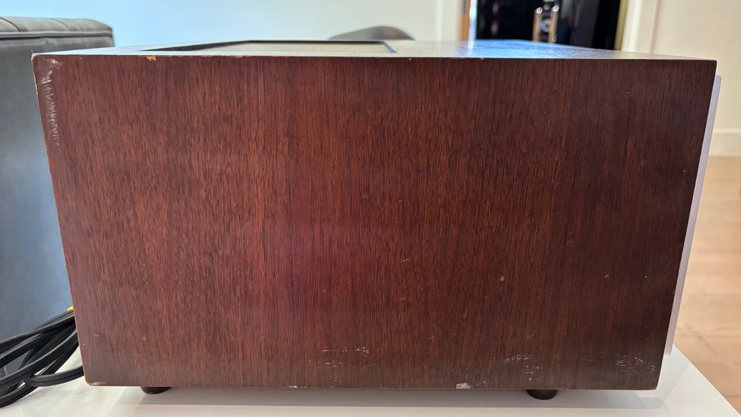 McIntosh MC2255 2-Channel Solid State Stereo Power Amplifier EXCELLENT