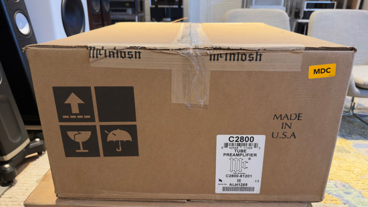 McIntosh C2800 Tube Preamplifier with Remote & Box EXCELLENT
