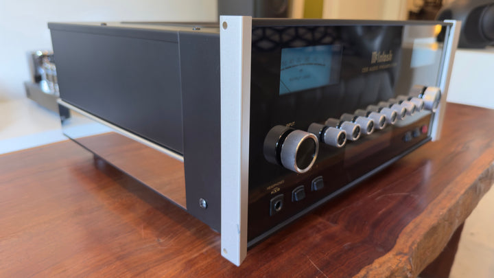 McIntosh C55 2-Channel Solid State Preamplifier with Box & Remote Serial ALG1254 EXCELLENT