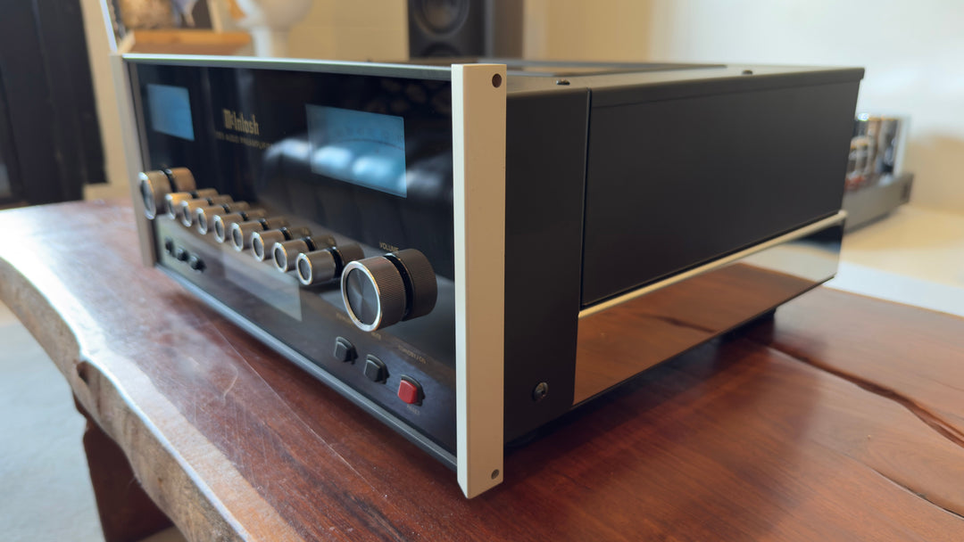 McIntosh C55 2-Channel Solid State Preamplifier with Box & Remote Serial ALG1254 EXCELLENT