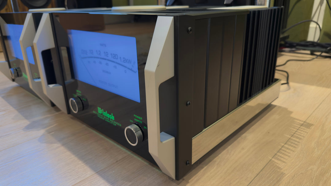 McIntosh MC1.25KW 1-Channel Solid State Amplifier Monoblock Pair with Boxes MINT