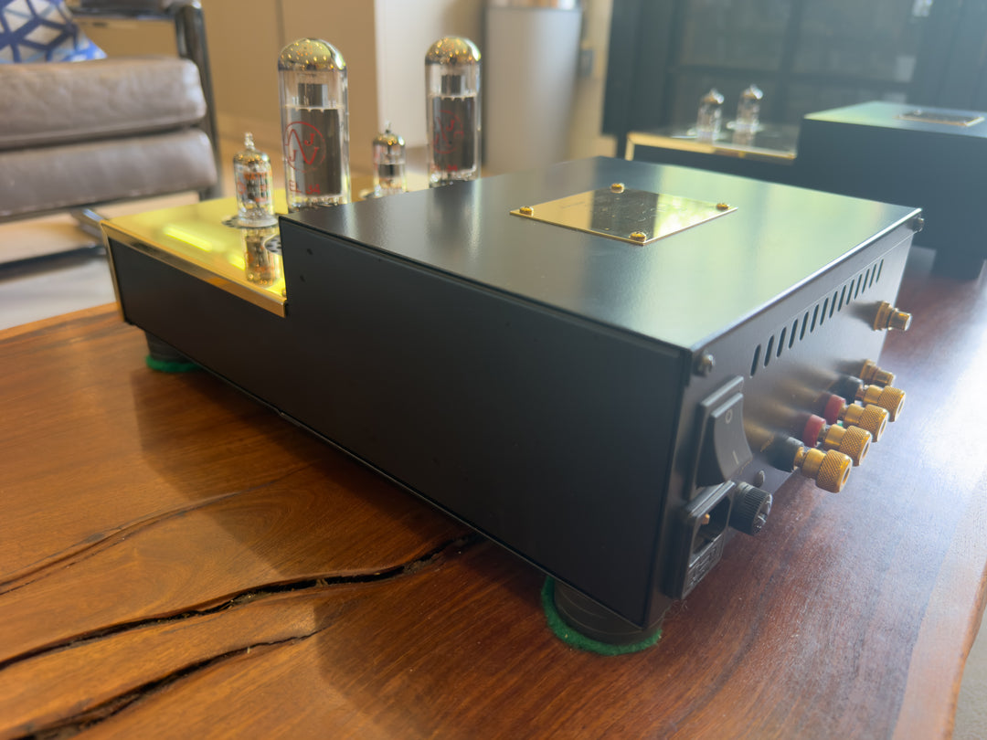 Audion Triode Sterling Pure Class A Vacuum Tube Amplifier w Box EXCELLENT
