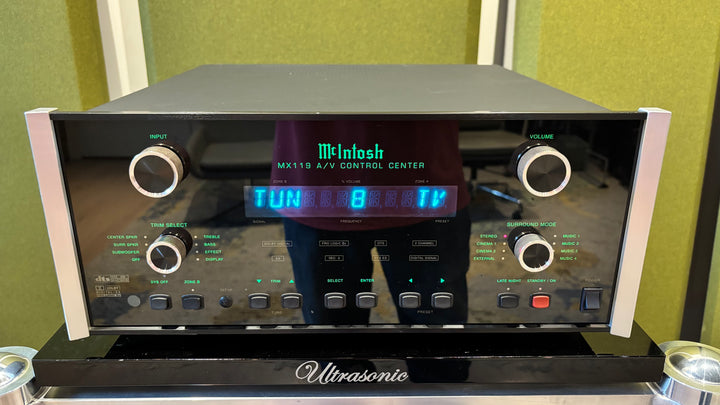 McIntosh MX119 Home Theater Preamplifier and Processor EXCELLENT