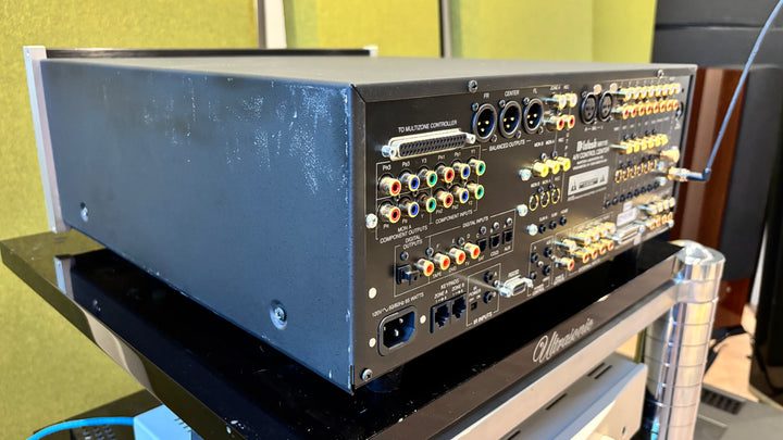 McIntosh MX119 Home Theater Preamplifier and Processor EXCELLENT