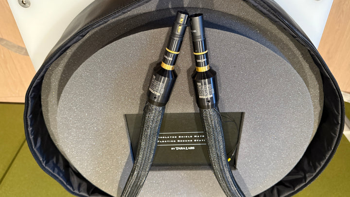 Tara Labs Extreme Series The Grand Master Evolution XLR Interconnect Cables 1.5M EXCELLENT