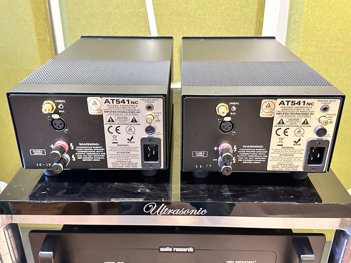 ATI AT500nc Series AT541NC Monoblock Amplifier Pair Class D in Black EXCELLENT