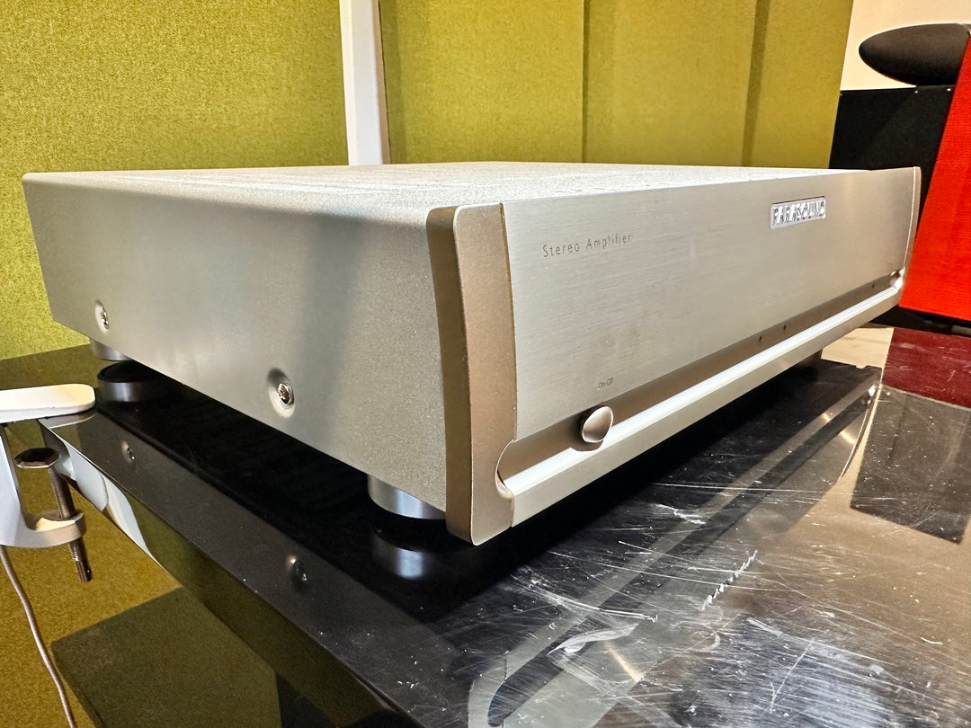 Parasound Halo A23+ Stereo Amplifier in Silver w Box EXCELLENT