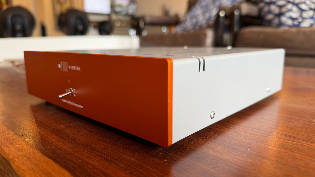 Vertere Phono-1 MM / MC Preamplifier Phono Stage MkII L in Orange EXCELLENT