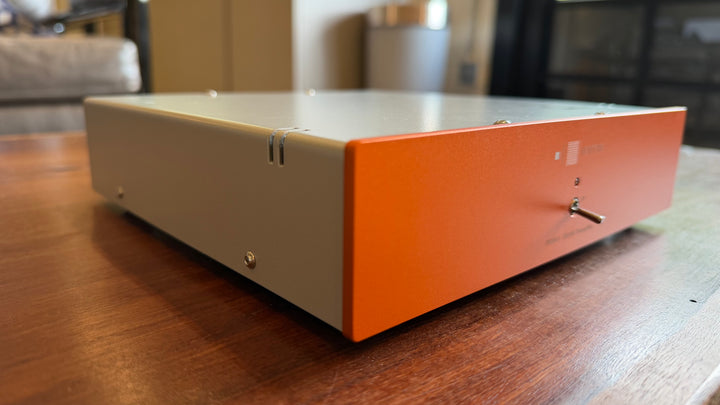Vertere Phono-1 MM / MC Preamplifier Phono Stage MkII L in Orange EXCELLENT