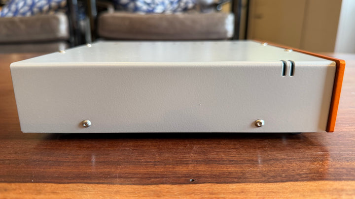 Vertere Phono-1 MM / MC Preamplifier Phono Stage MkII L in Orange EXCELLENT