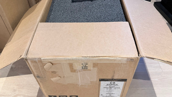 McIntosh C8 Vacuum Tube Preamplifier w Box EXCELLENT