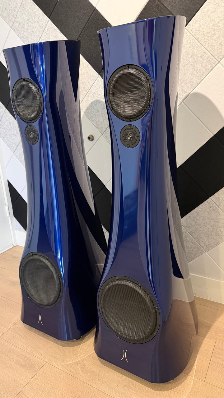 Estelon X Diamond Mk II Full-Range Speakers in Blue Cobalt Liquid Gloss 1-Owner with Crates EXCELLENT