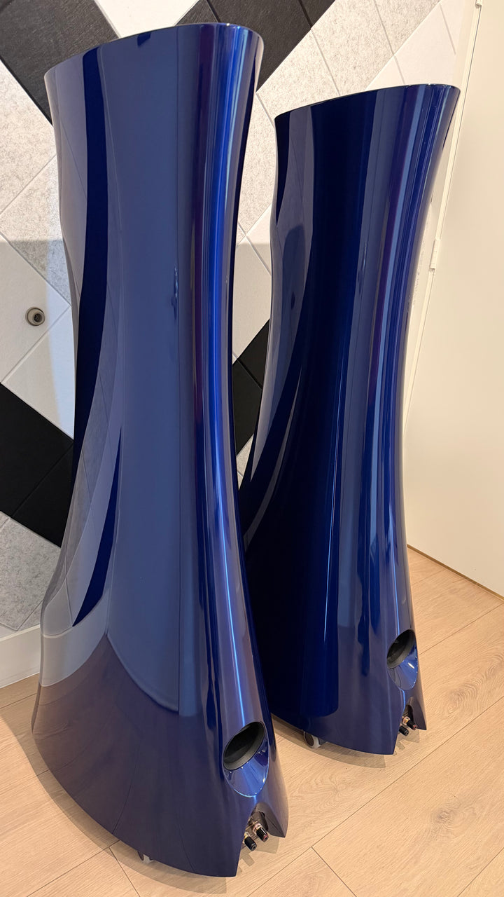 Estelon X Diamond Mk II Full-Range Speakers in Blue Cobalt Liquid Gloss 1-Owner with Crates EXCELLENT