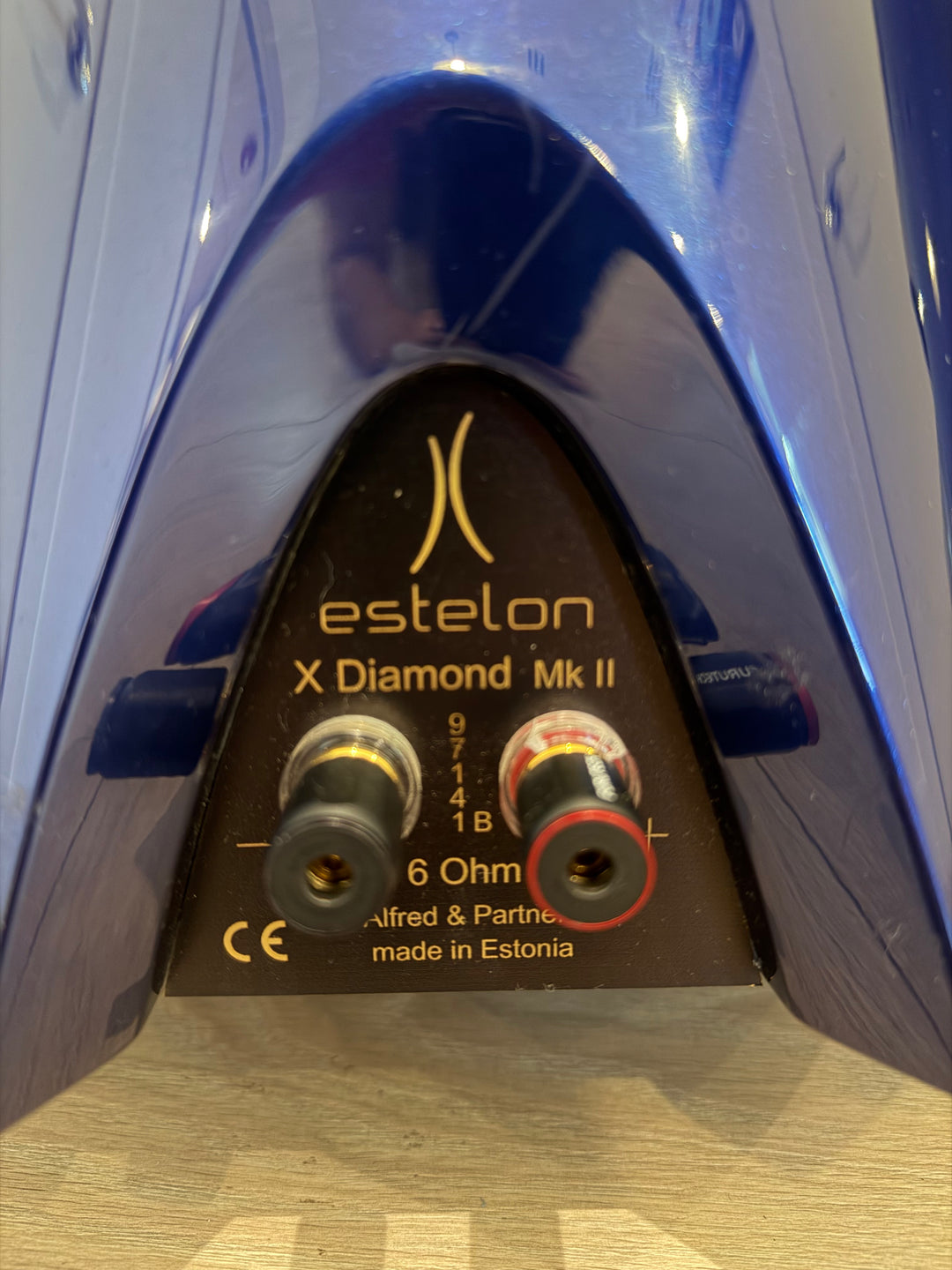 Estelon X Diamond Mk II Full-Range Speakers in Blue Cobalt Liquid Gloss 1-Owner with Crates EXCELLENT