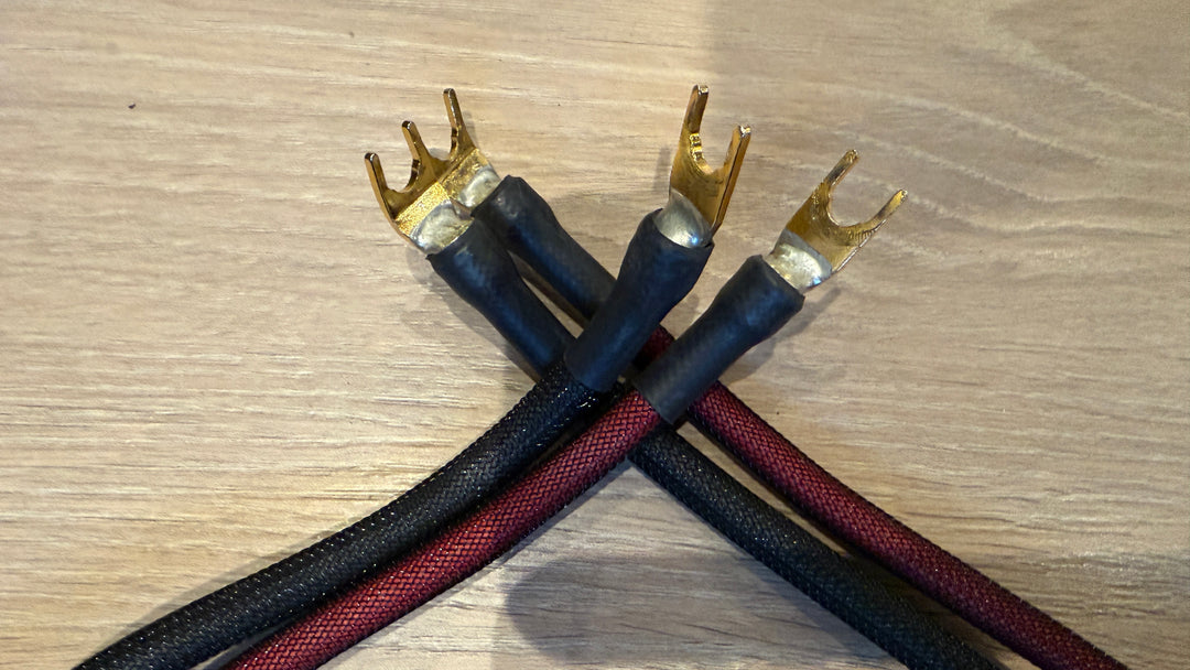 Transparent Audio Ultra Speaker Cables with Spade Connectors 2.5M