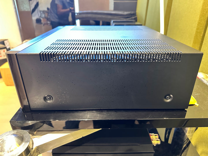 Rotel RB-1582 MKll Stereo Power Amplifer in Black VERY GOOD