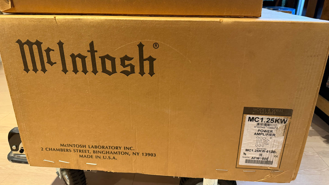 McIntosh MC1.25kW Quad Balanced Power Amplifier Monoblock Pair with Boxes EXCELLENT