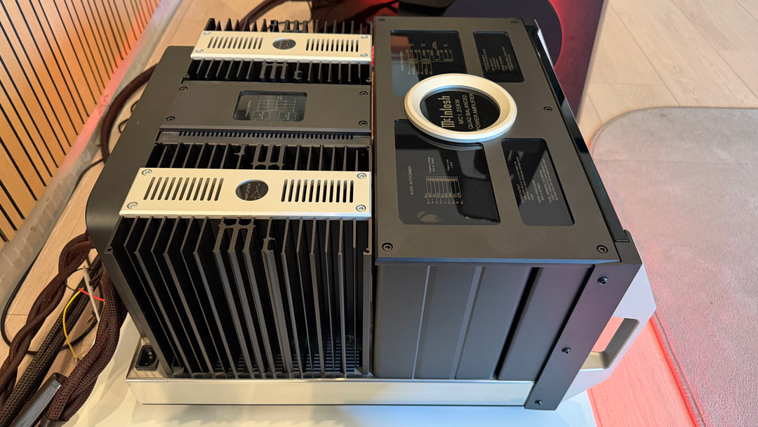 McIntosh MC1.25kW Quad Balanced Power Amplifier Monoblock Pair with Boxes EXCELLENT