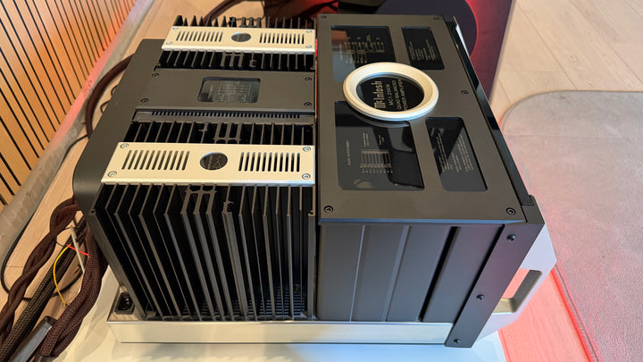 McIntosh MC1.25kW Quad Balanced Power Amplifier Monoblock Pair with Boxes EXCELLENT