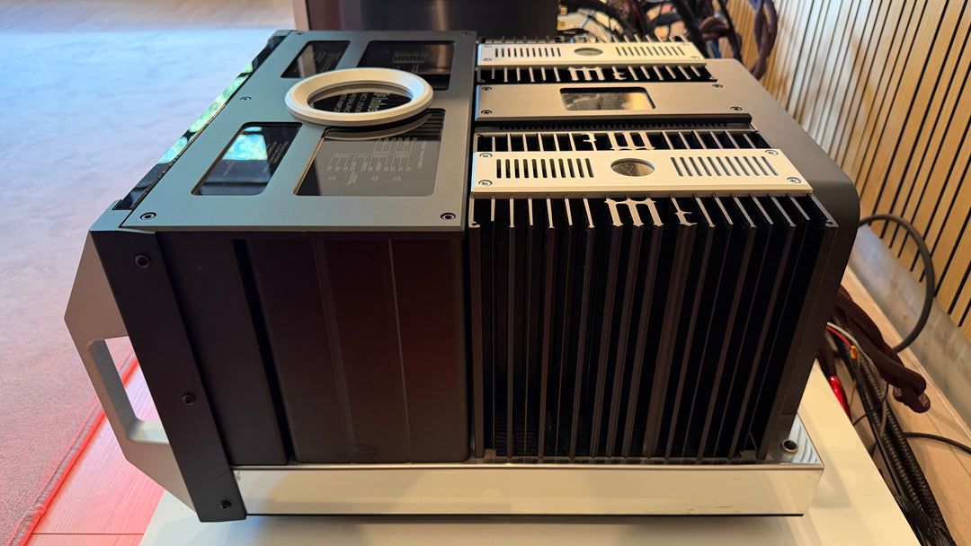 McIntosh MC1.25kW Quad Balanced Power Amplifier Monoblock Pair with Boxes EXCELLENT