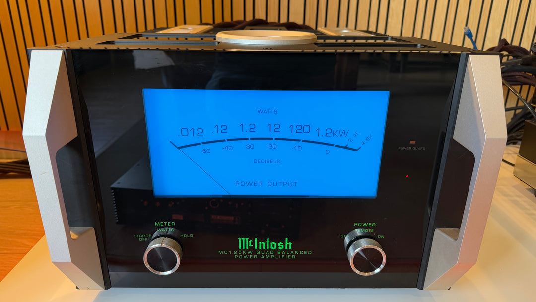 McIntosh MC1.25kW Quad Balanced Power Amplifier Monoblock Pair with Boxes EXCELLENT