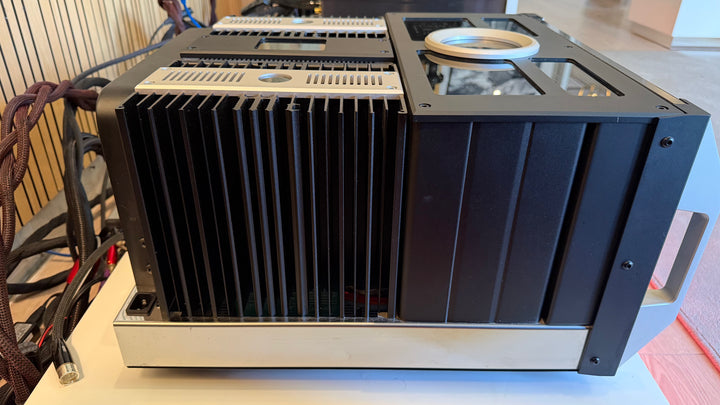 McIntosh MC1.25kW Quad Balanced Power Amplifier Monoblock Pair with Boxes EXCELLENT