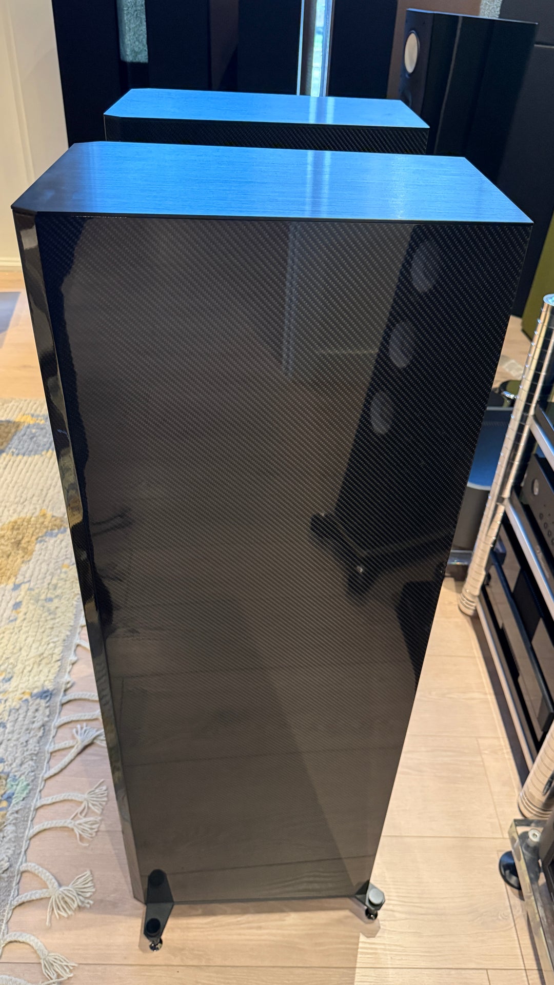 T+A Criterion S 2200 CTL Carbon Finished Full Range Speaker Pair 3 Way Floor Standing EXCELLENT