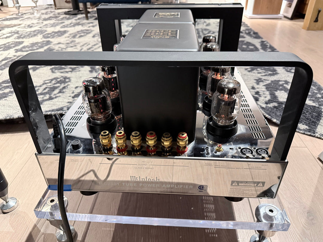 McIntosh MC2301 Monoblock Pair 1-Channel Vacuum Tube Power Amplifier w Boxes EXCELLENT (Set of 2)
