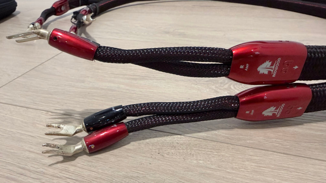 AudioQuest Redwood Speaker Cables 2M Cable Pair w Case VERY GOOD