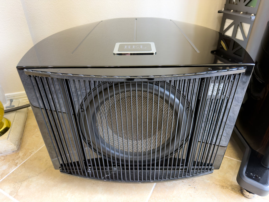 REL Acoustics No. 32 15" Subwoofer in Gloss Black EXCELLENT