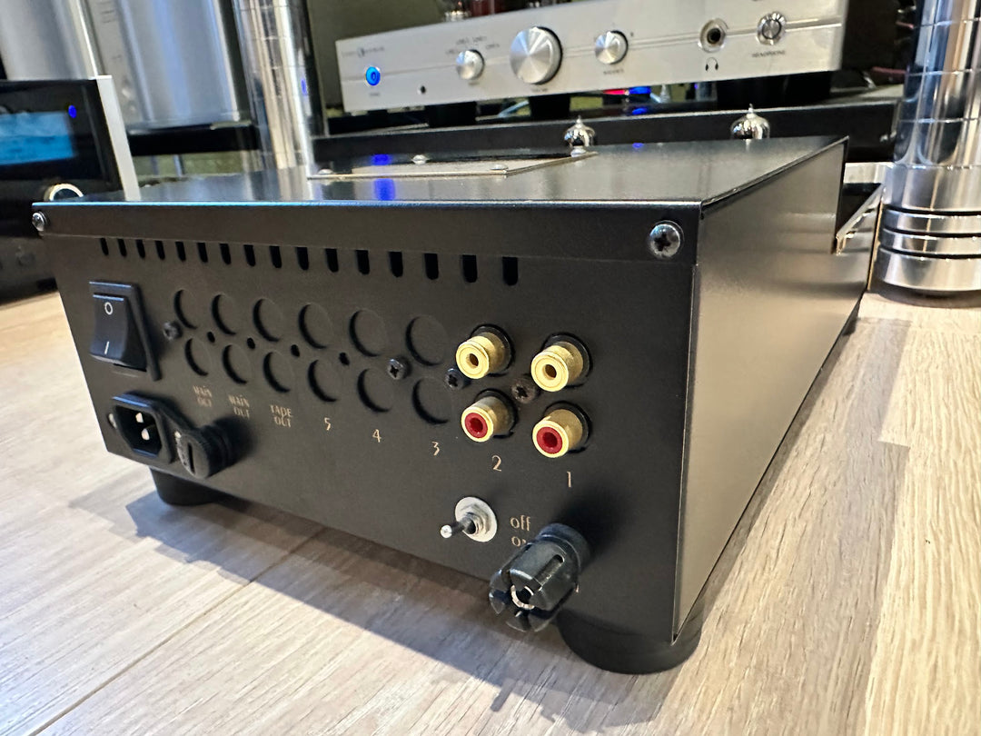 Audion Triode Silver Night Pure Class A Tube MM Phono Stage w Box VERY GOOD