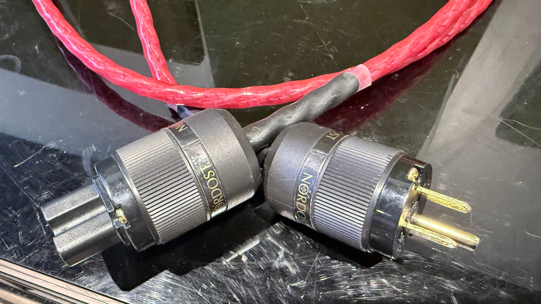 Nordost Heimdall 2 Power Cord Cable 2M C15 EXCELLENT