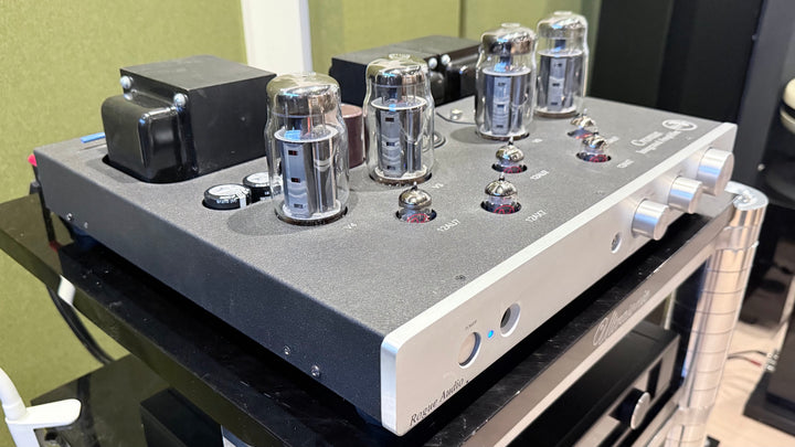 Rogue Audio Cronus Integrated Amplifier Magnum 2 with Remote EXCELLENT