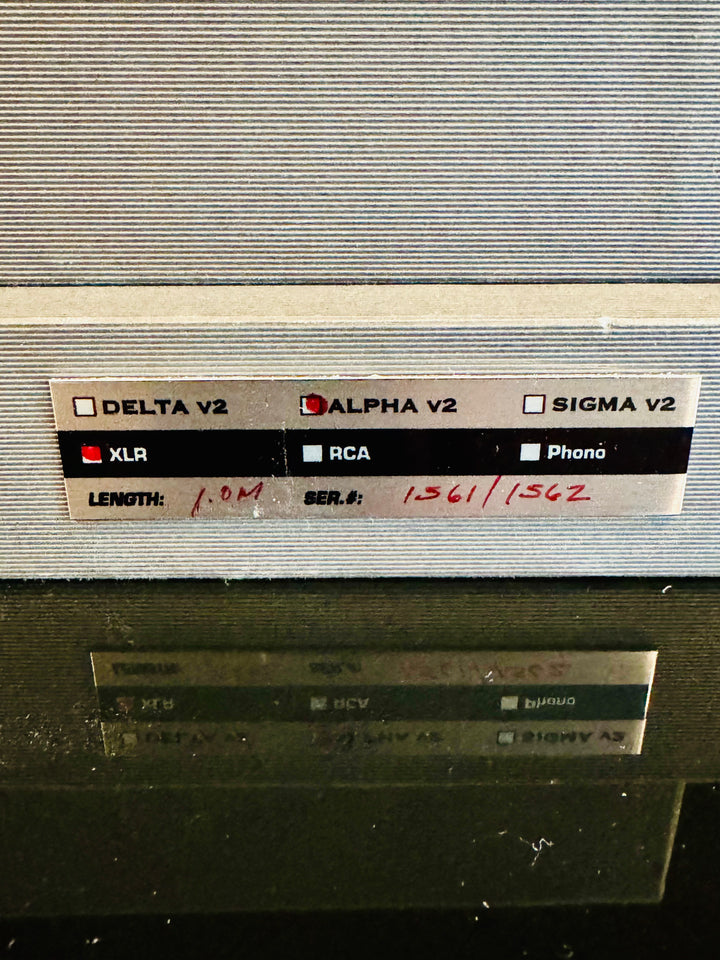Shunyata Research Alpha V2 1M XLR Interconnect Cables w Box EXCELLENT