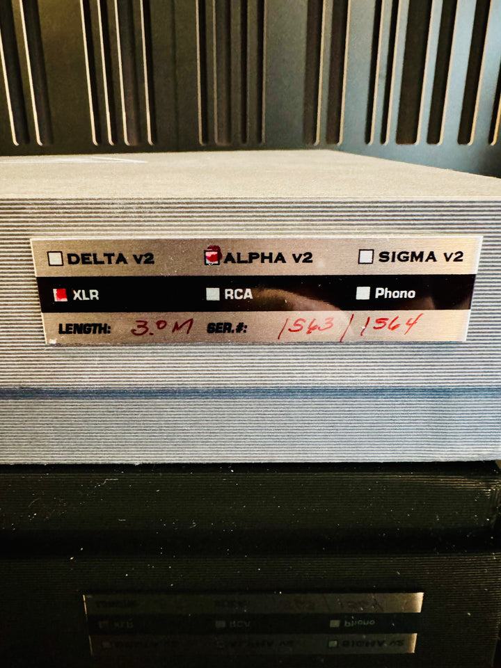 Shunyata Research Alpha V2 3M XLR Interconnect Cables w Box EXCELLENT