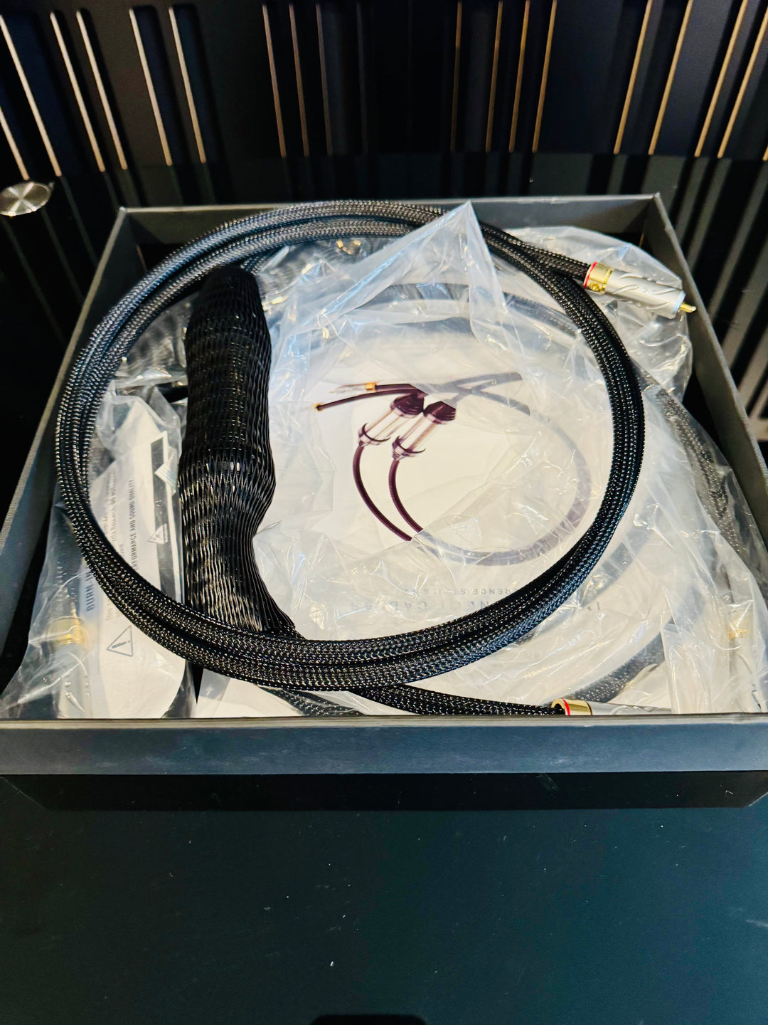 Shunyata Research Alpha V2 1M RCA Interconnect Cables w Box EXCELLENT